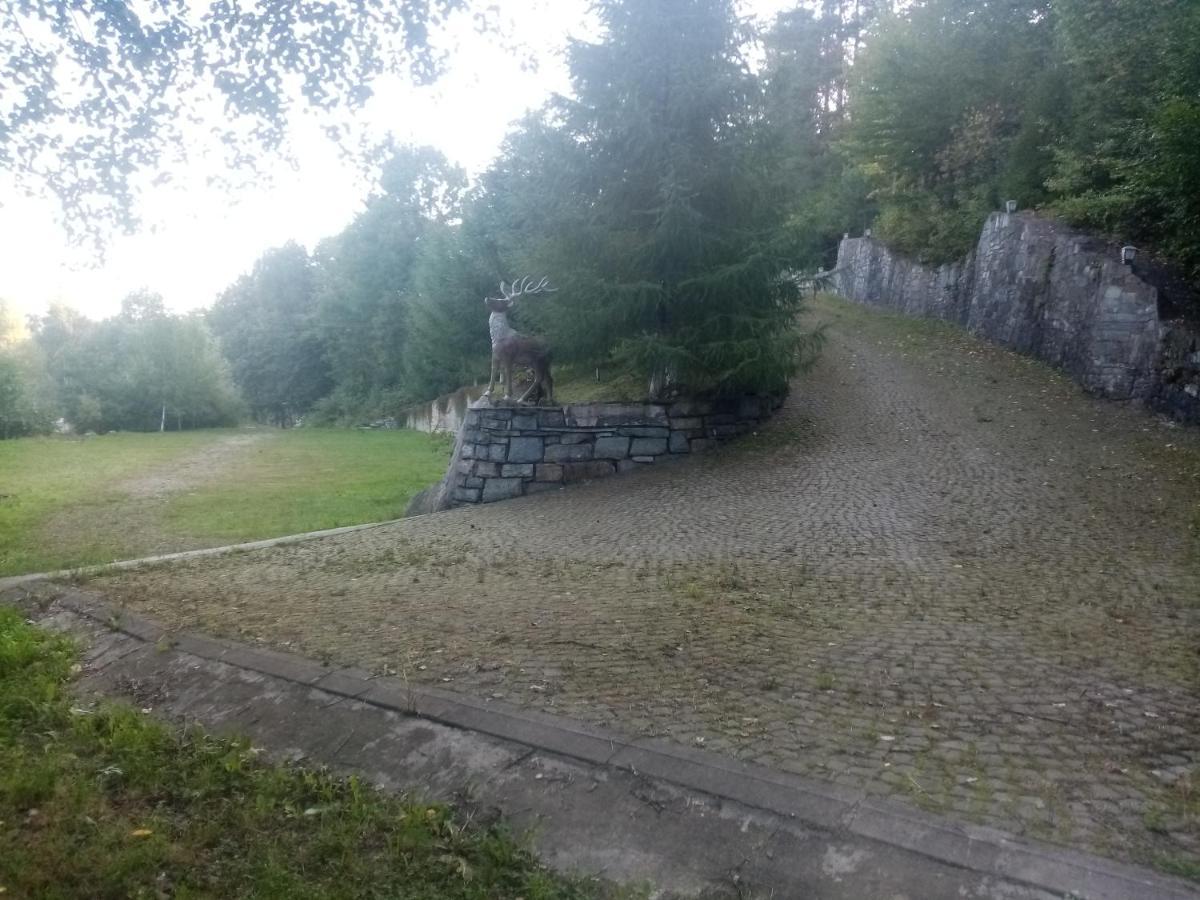 Садиба Федорчуків За Рікою Sheshory Esterno foto